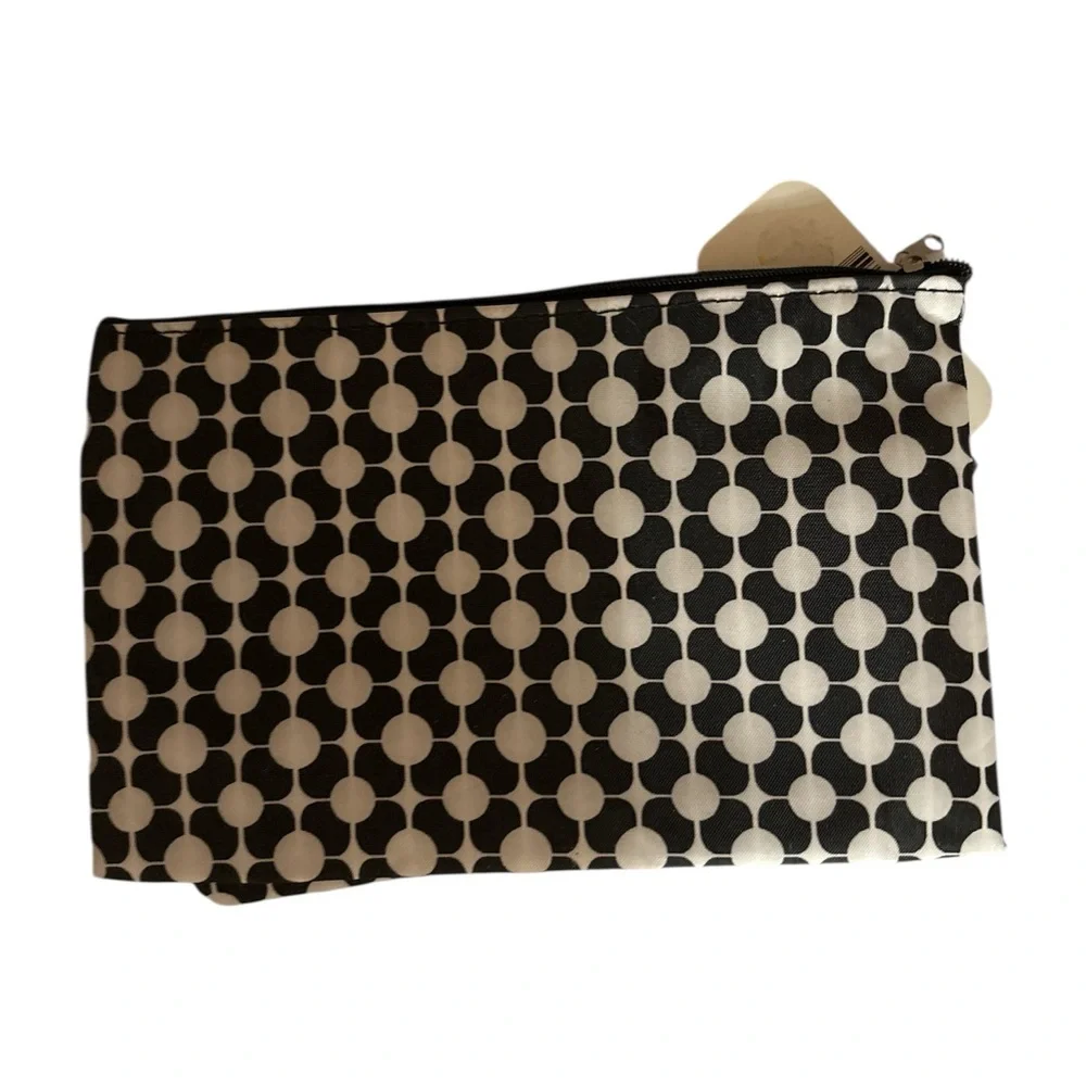 Sassy+Chic Cosmetic Bag Set of 2 Bags (Large & Small) and Nail Grooming Kit